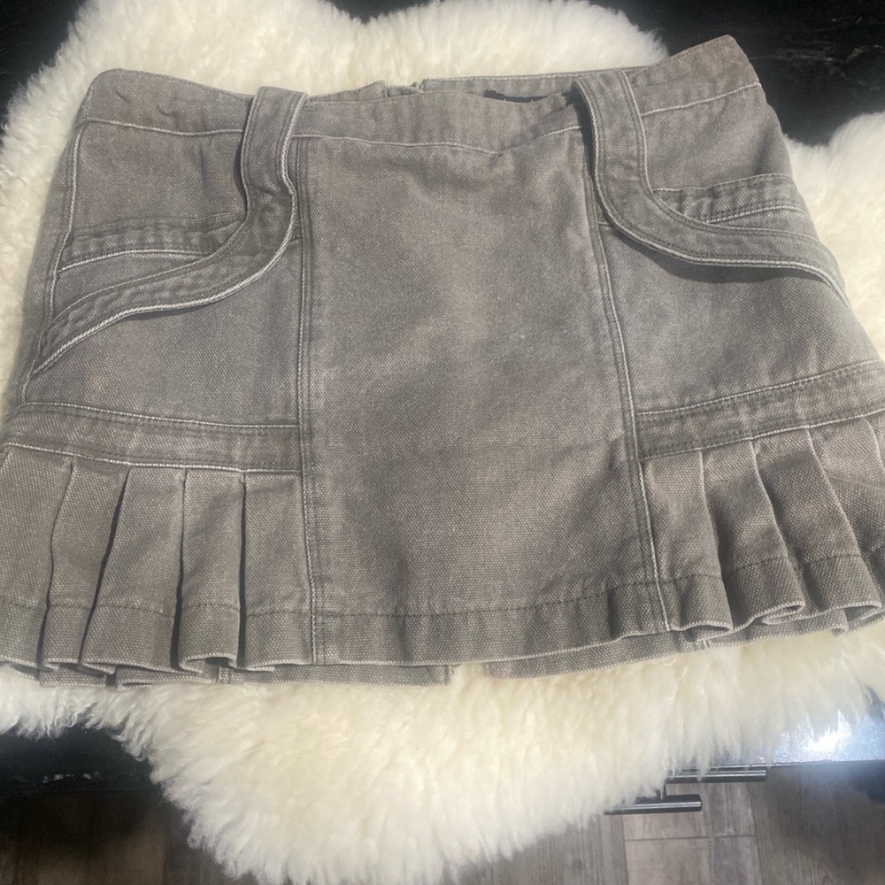 Gray Pleated Women's Skirt